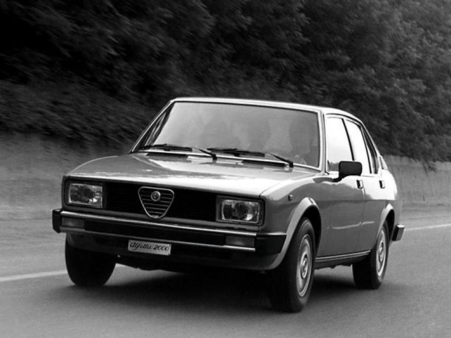  Alfa Romeo Alfetta 2000 L 1978 года  (фото 3 из 8)